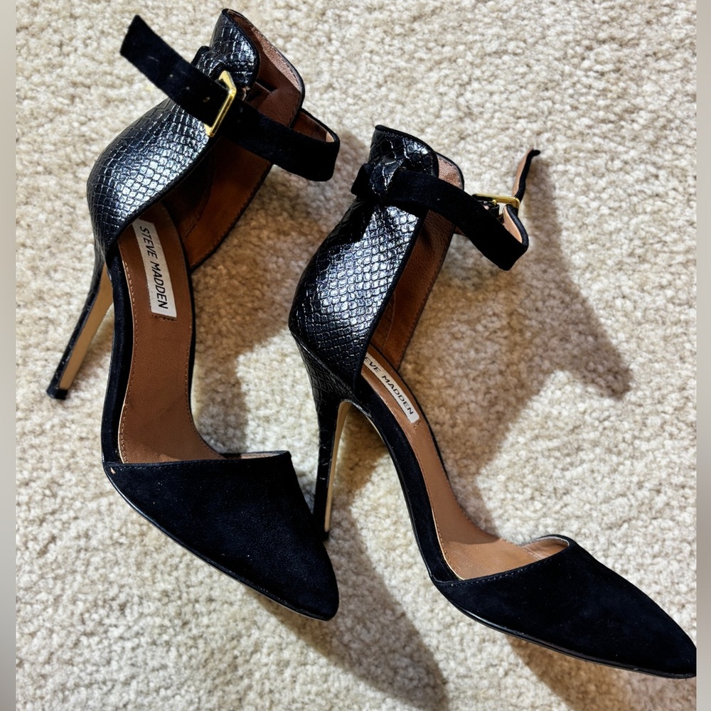 Steve Madden Black Ankle Strap Heels